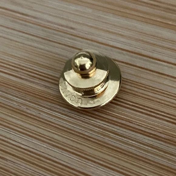 Avon Gold Twist Back Rhinestone And Pearl Bird Brooch Pin - Picture 11 of 12